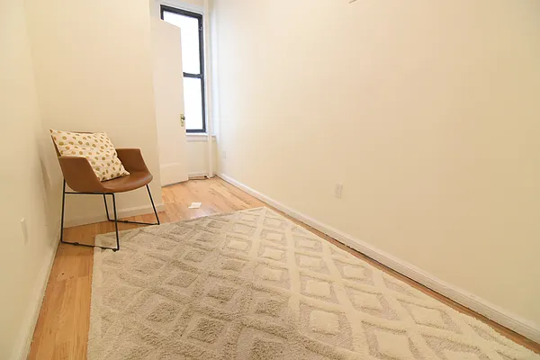 Rented by Skyward | media 23