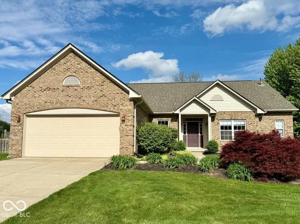 11473 Rainbow Falls Ln, Fishers, IN 46037