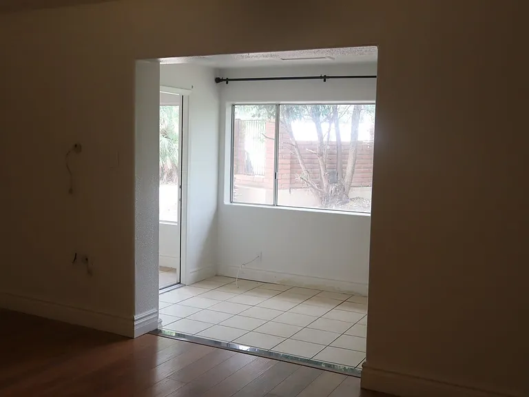 1810 Town And Country Dr — Photo 25