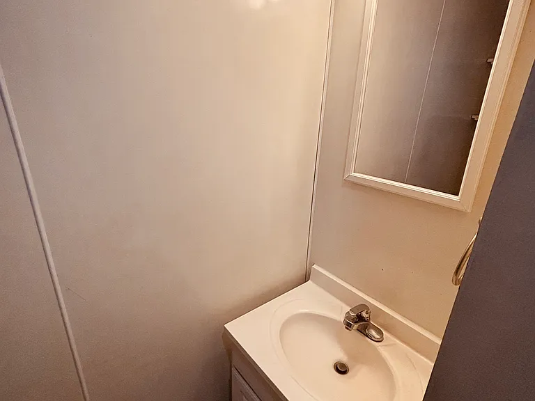 205 E Saint Louis St #4 — Photo 9