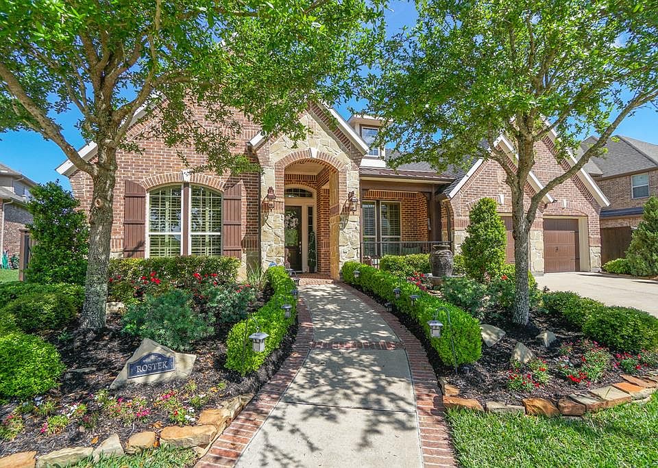 1st image of 6907 Mountain Creek Ln