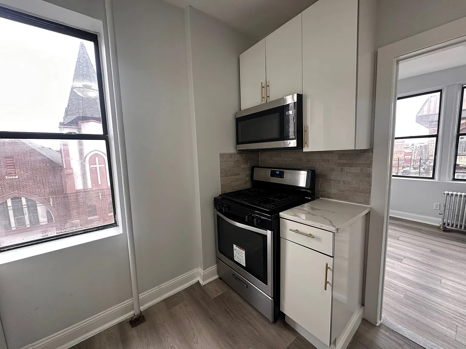 5801 Palisade Ave — Photo 2