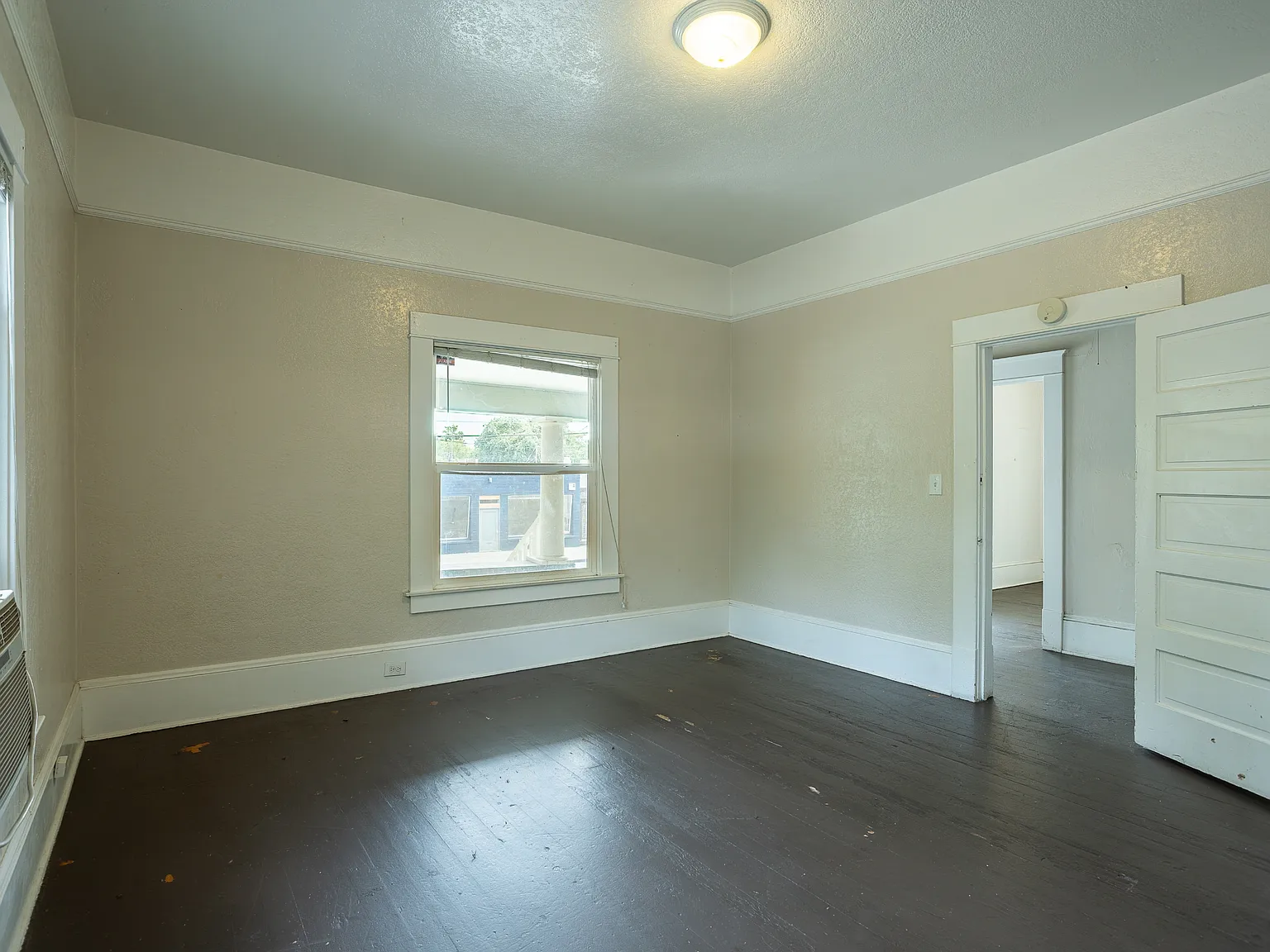 278 Humboldt Ave - 1 — Photo 4