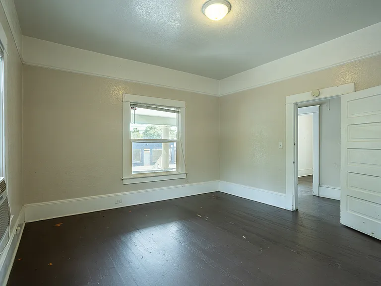 278 Humboldt Ave #1 — Photo 4