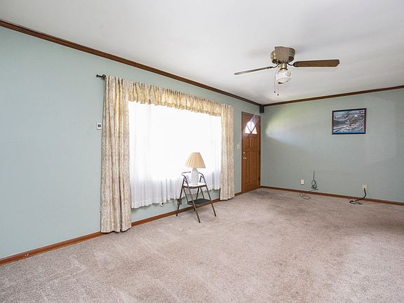 5th image of 254 Norton Cir SE
