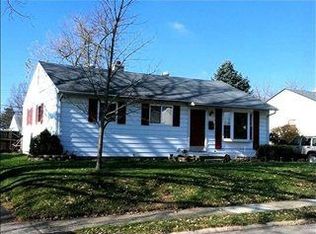 69 Stadia Dr, Franklin, OH 45005
