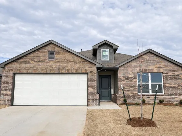 5417 Daxton Dr, Tuttle, OK 73089