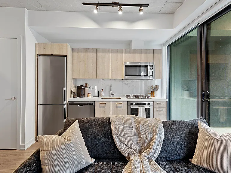 458 Richmond St W #308 — Photo 7