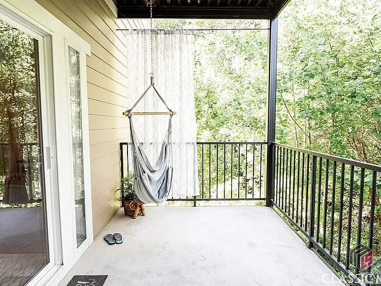 350 Wood Lake Dr #33 — Photo 20