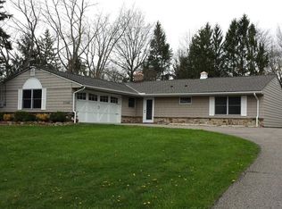 31849 Pinetree Rd, Pepper Pike, OH 44124