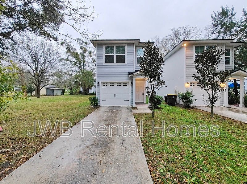 1st image of 1253 Pangola Dr