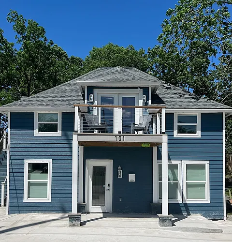 101 Moberly Ave Photo 1
