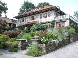 384 Anderson St, Hackensack, NJ 07601