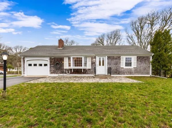 28 Merganser Lane, West Yarmouth, MA 02673