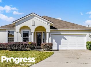 2460 Tanner Lake Ct, Jacksonville, FL 32221