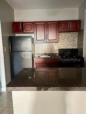 2nd image of 598 Marcy Ave APT 1
