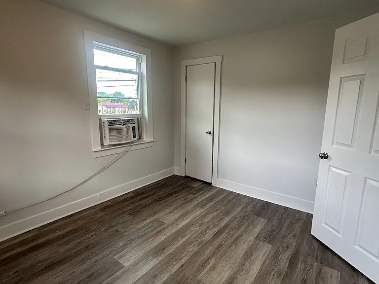 408 Hill St #3 — Photo 6