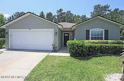 1st image of 821 Lake Crescent Ct