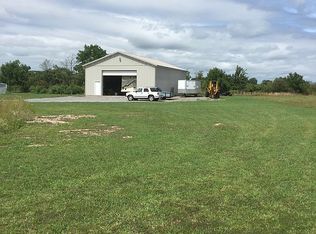 211 Knapp Rd, Akron, NY 14001