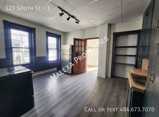 123 South St APT 1, Lehighton, PA 18235