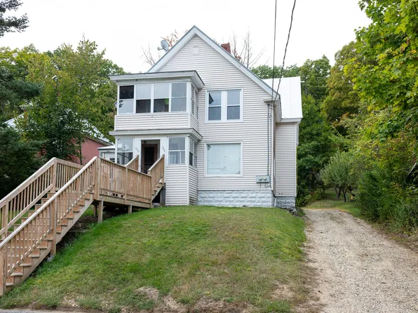 688 Prospect Avenue, Rumford, ME 04276