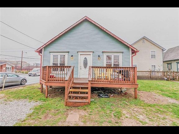 5th image of 846 Dr Martin Luther King Jr St