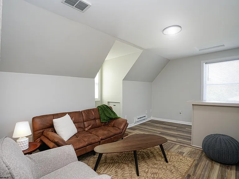 256 Spring St — Photo 15