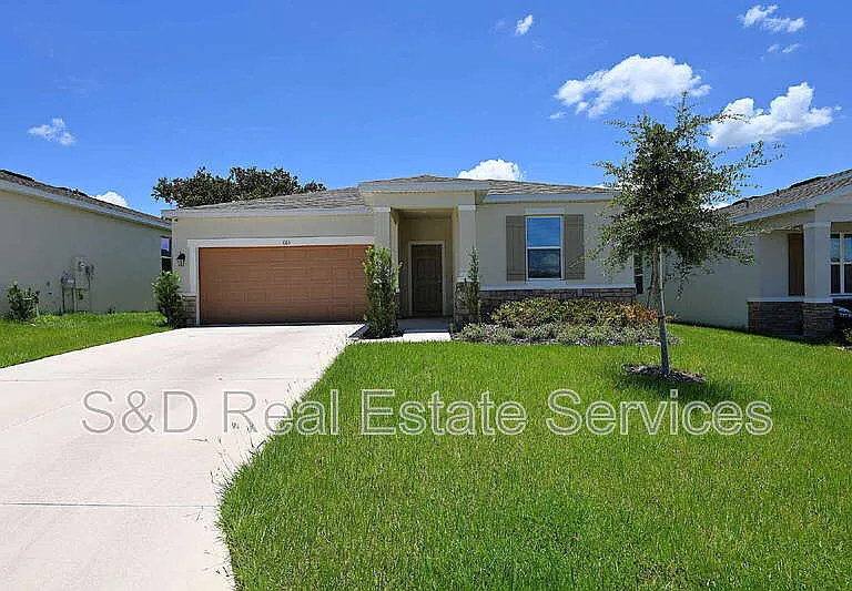 685 Crown Rose Dr — Photo 38