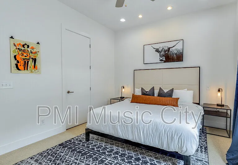 1027 Wedgewood Ave — Photo 11