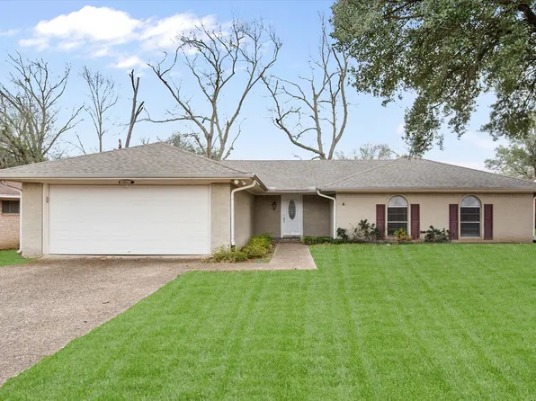 517 Edgewood Ave, Corsicana, TX 75110