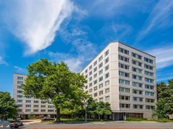 2475 Virginia Ave NW #323, Washington, DC 20037