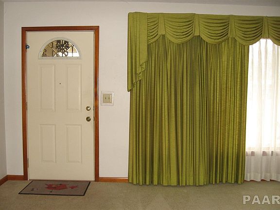 2nd image of 1710 Valle Vista Blvd