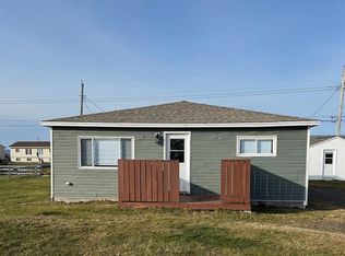 52 5th St, Wabana, NL A0A4H0