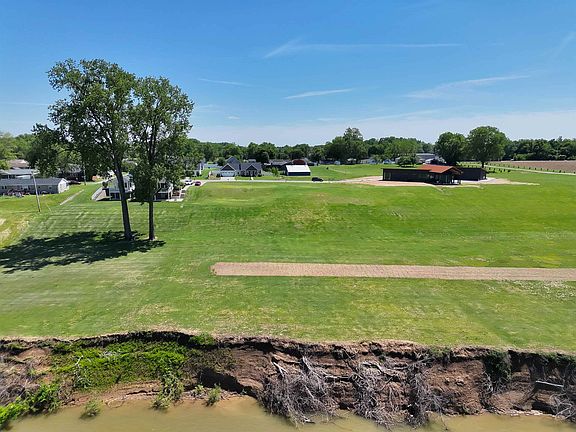 4th image of 1709 Rivers Edge Dr