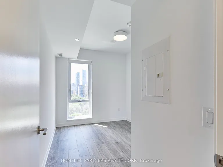 10 Oak St #1107 — Photo 12