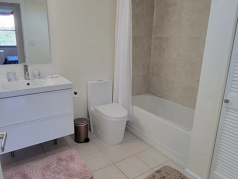 701 S Madison Ave #419 — Photo 8