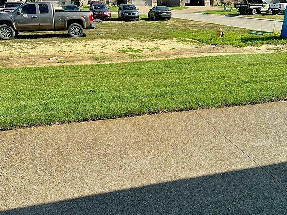 2nd image of 6945 Barlow Ct