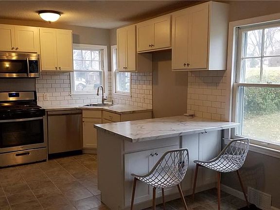 3rd image of 2116 N 44th St