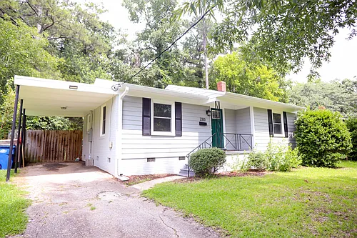 2313 Millbank St Photo 1