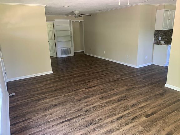 3rd image of 3687 Fm 1252 W