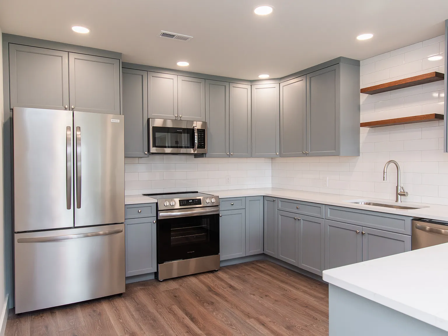 3 bed, 1657 sqft, $2,350 — Photo 3