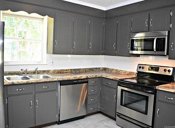 4th image of 325 Vinecrest Dr