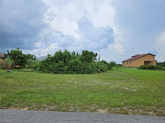 4th image of 802 Donald AVE N