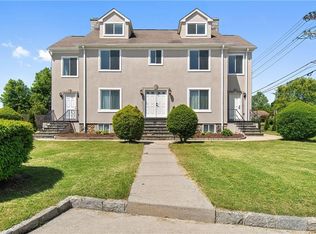 120 Old Mamaroneck Rd, White Plains, NY 10605