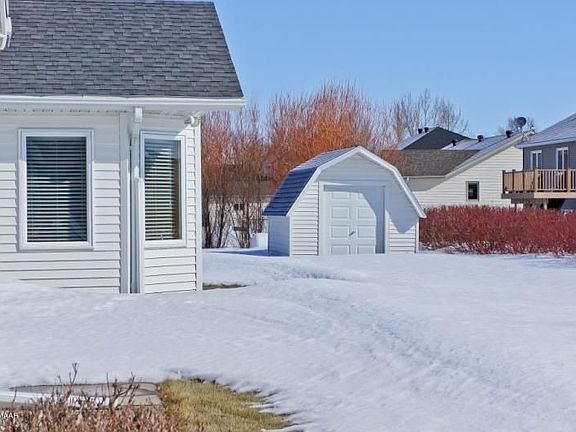 4th image of 1708 51st Ave N