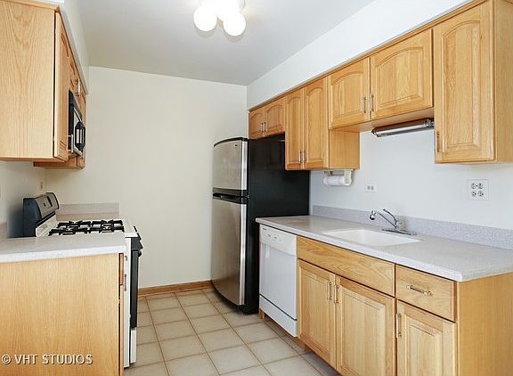 3rd image of 263 S Clubhouse Dr Unit 324