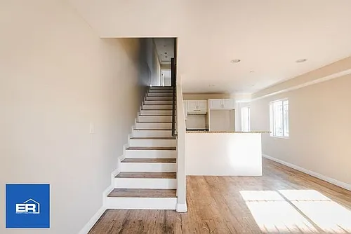 2720 E Cincinnati St #2720 Photo 1