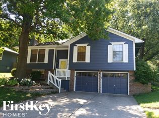 2139 NE Belvoir St, Lees Summit, MO 64086