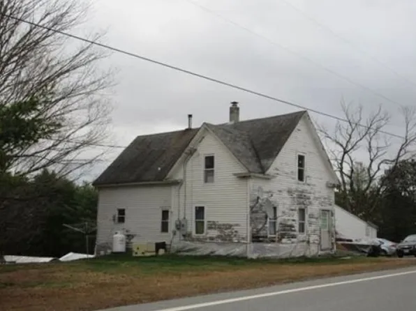 4767 Bennoch Rd, Lagrange, ME 04453