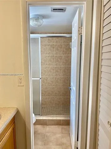 159 Lakeview Dr #204 — Photo 15